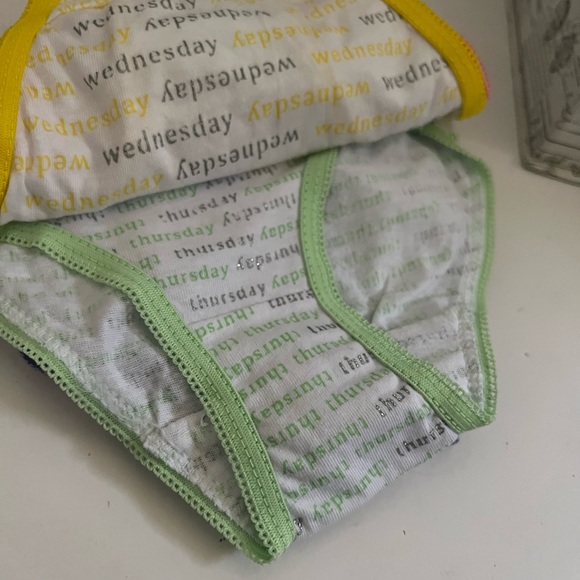 Sweet n Sassy - 5-PACK+1FREE Girl’s 4X Small Underwear - Picture 6 of 8
